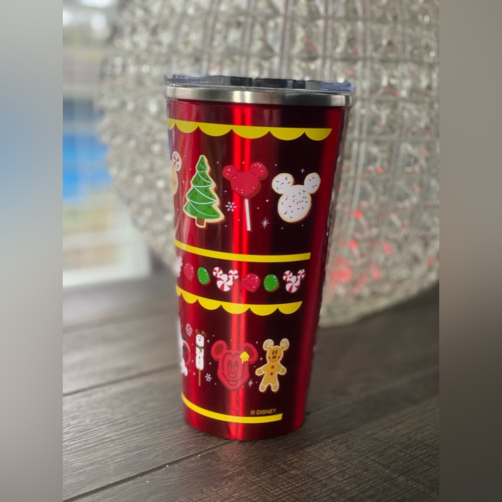 DISNEY PARKS  HOLIDAY 2020 HOLIDAY STAINLESS STEEL TUMBLER